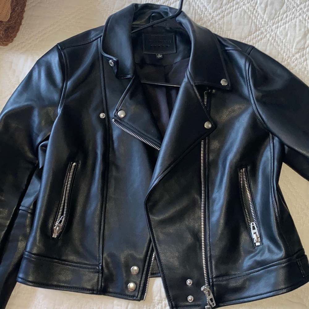 Women’s faux leather jacket